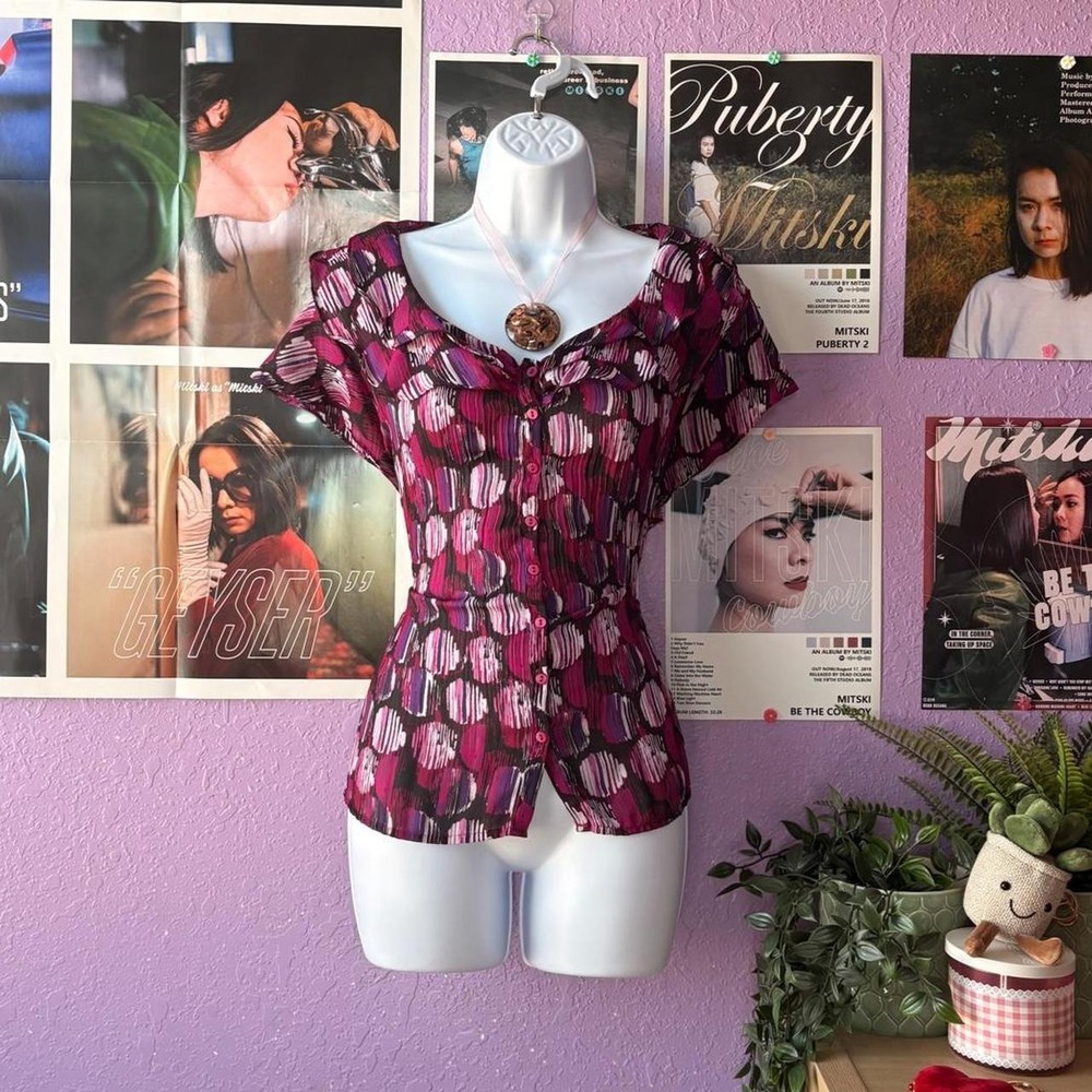 Y2K Flutter Sleeve Berry Abstract Top